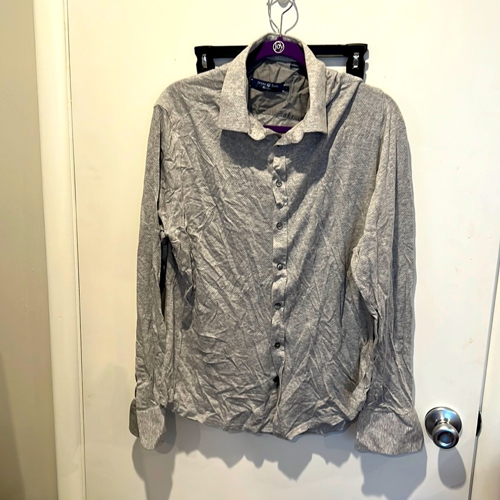 Gray Stone Rose button down shirt L NWOT